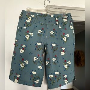 Wild Rye MTN APRL floral bike shorts. Women’s size 4.